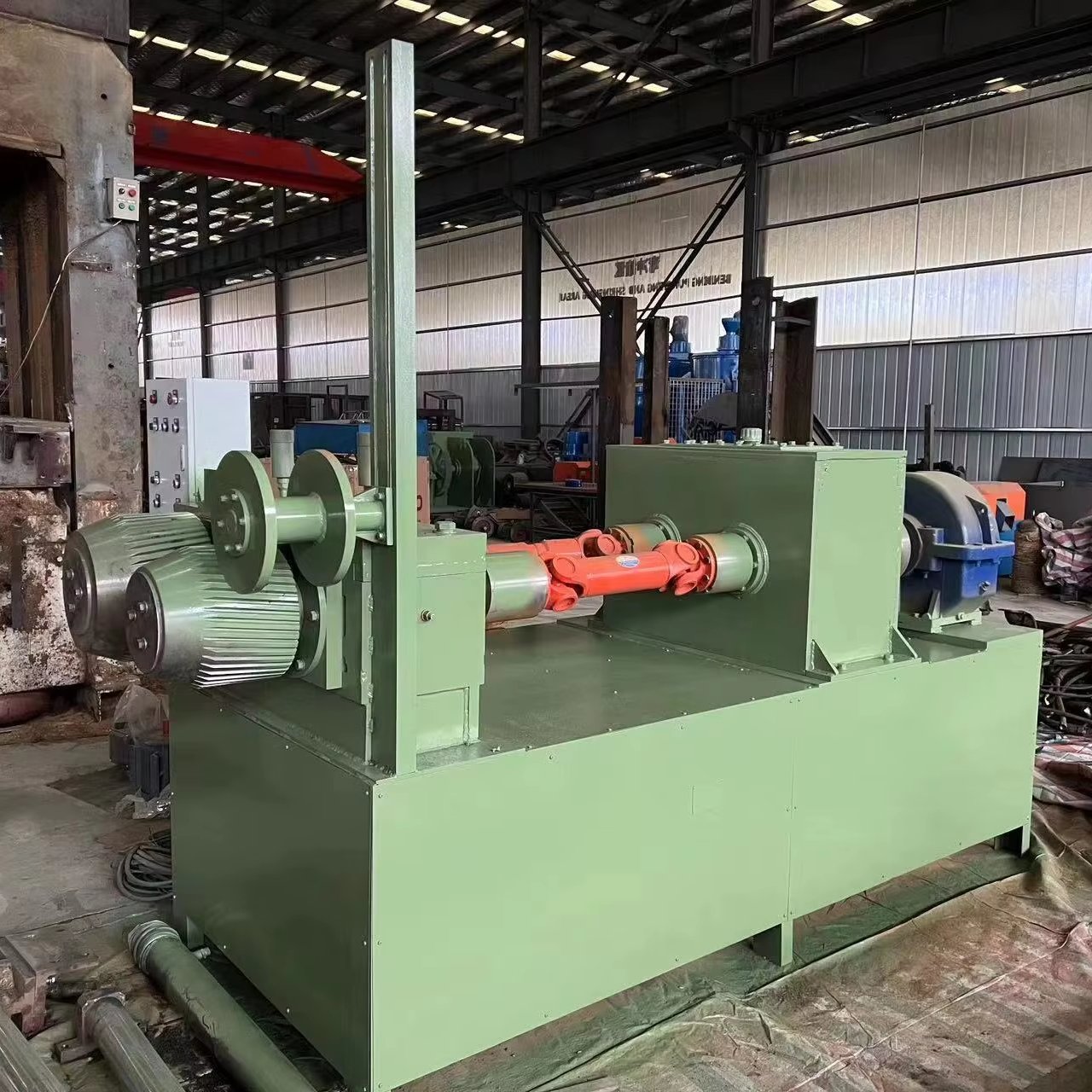 China Top Quality Semi-automatic Tire Recycling Equipment / Waste Tire Recycling Rubber Powder Machine